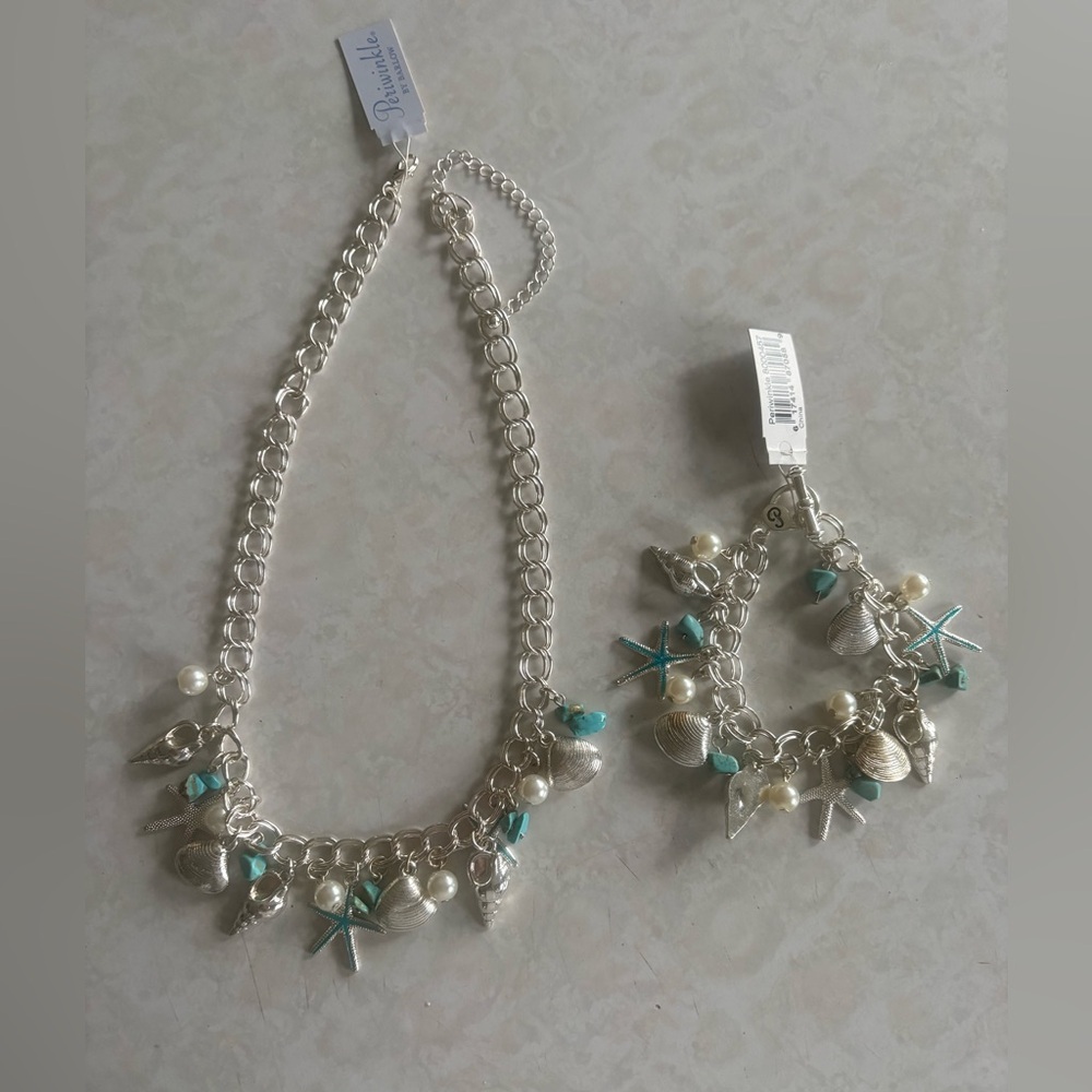 Silver and Turquoise Seashell Necklace and bracelet Set
